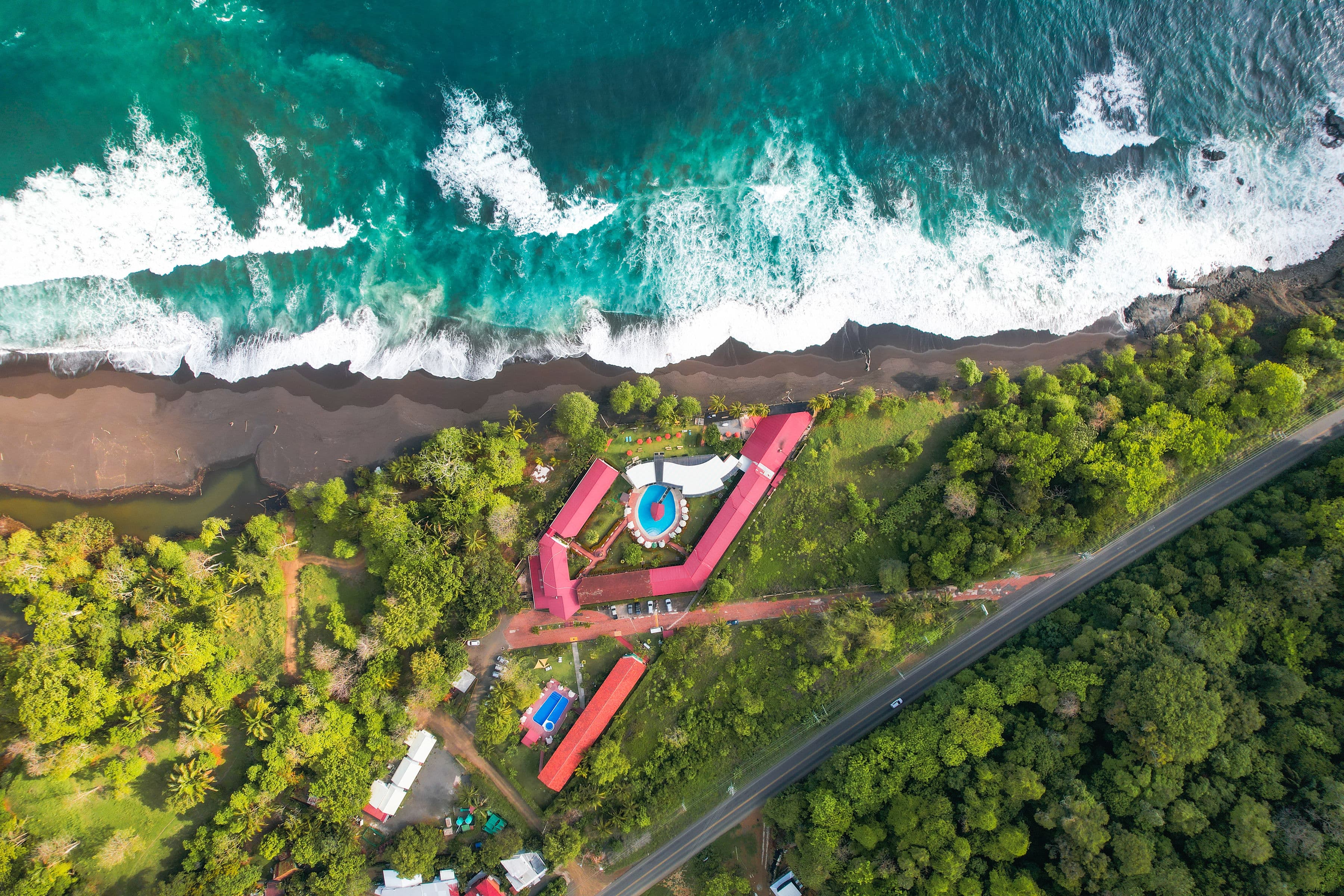 Playa Hermosa beach and aerial views of Hotel Terraza del Pacífico (11)