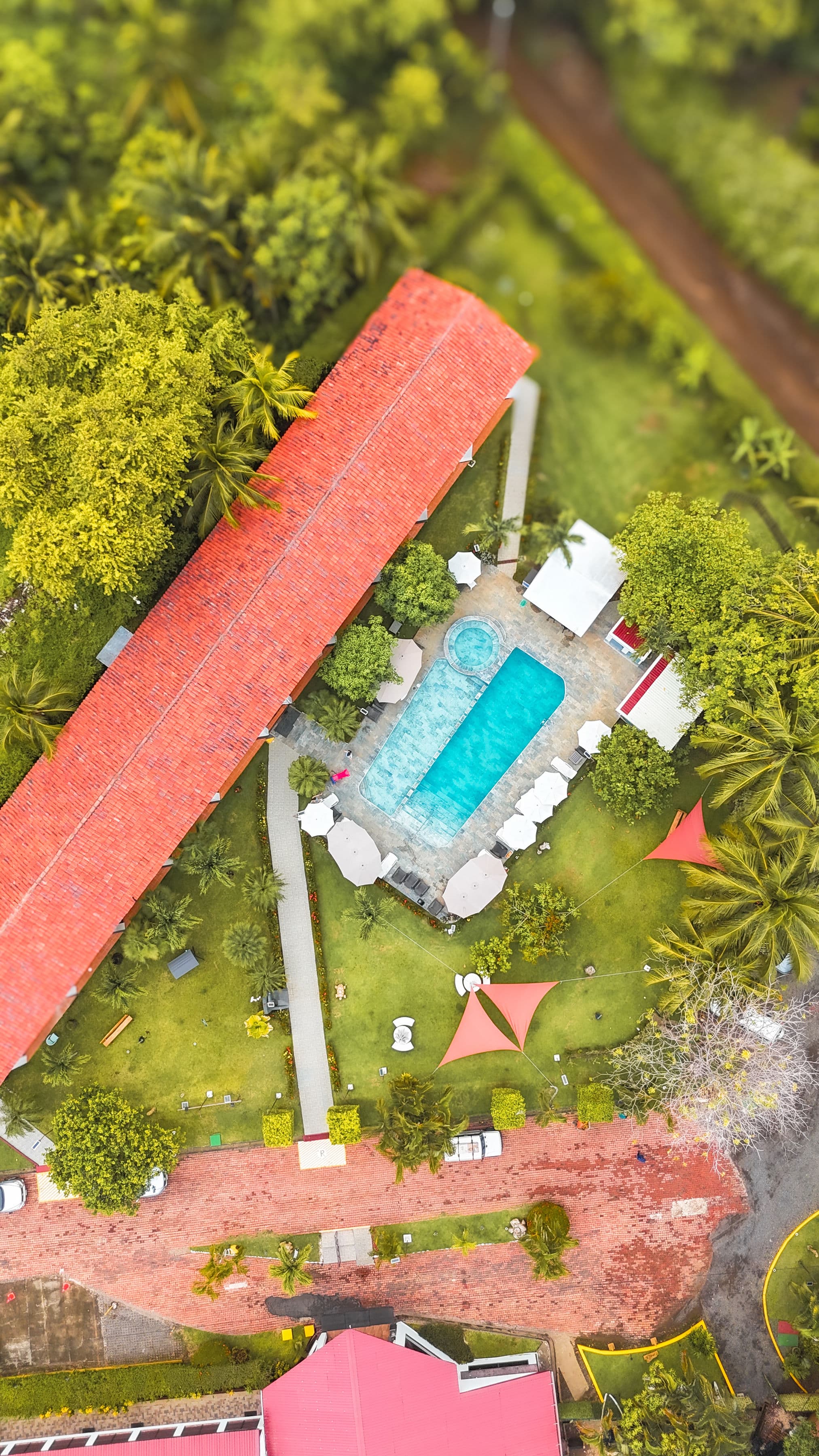 Swimming pool at Hotel Terraza del Pacífico in Playa Hermosa (18)