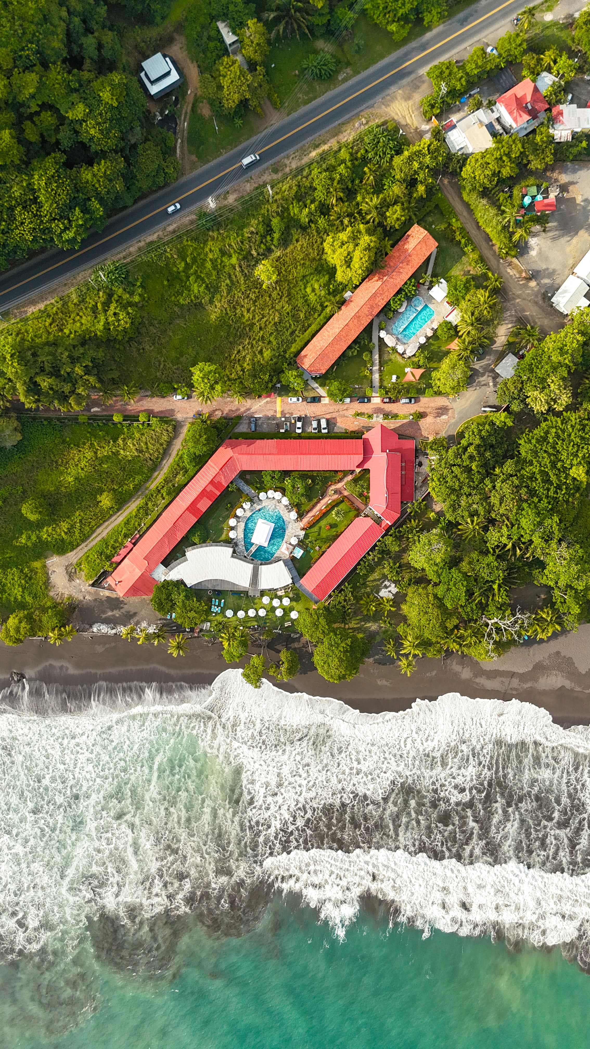 Playa Hermosa beach and aerial views of Hotel Terraza del Pacífico (14)