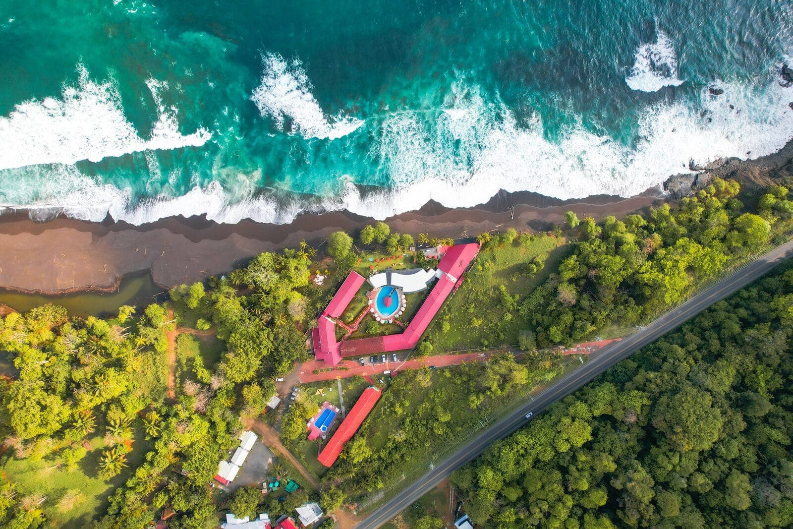 Hotel Terraza del Pacifico on the oceanfront
