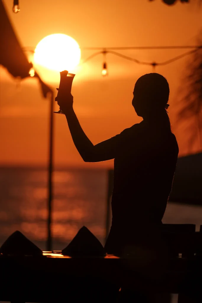 El restaurante al atardecer