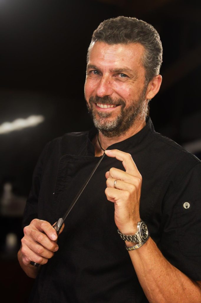 El chef Luigi en la cocina de Vivace